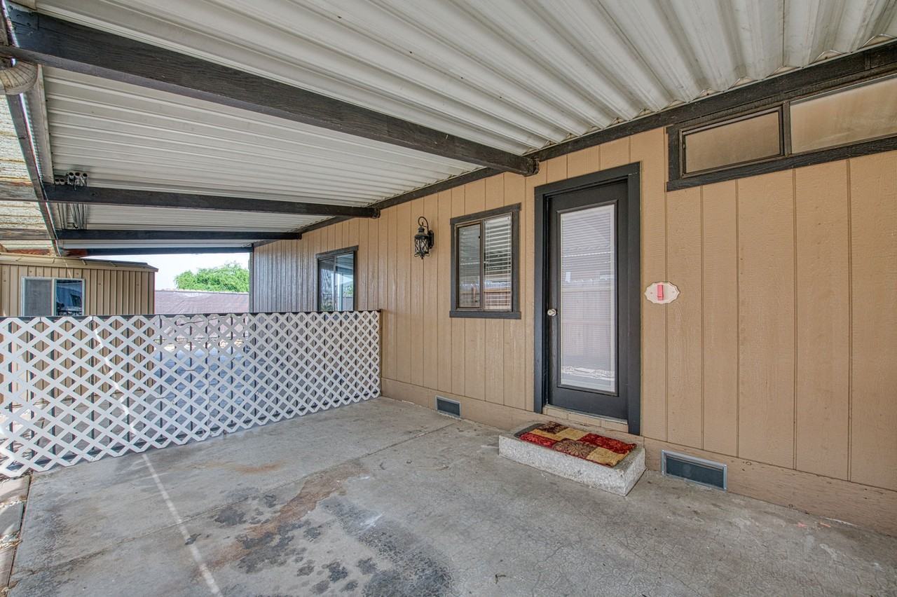 17317 Parkcliffe Ln #NA - Photo 3 of 22