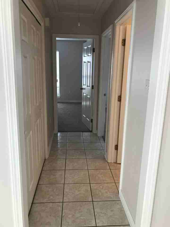 68 Hollycrest Blvd #NA - Photo 6 of 20