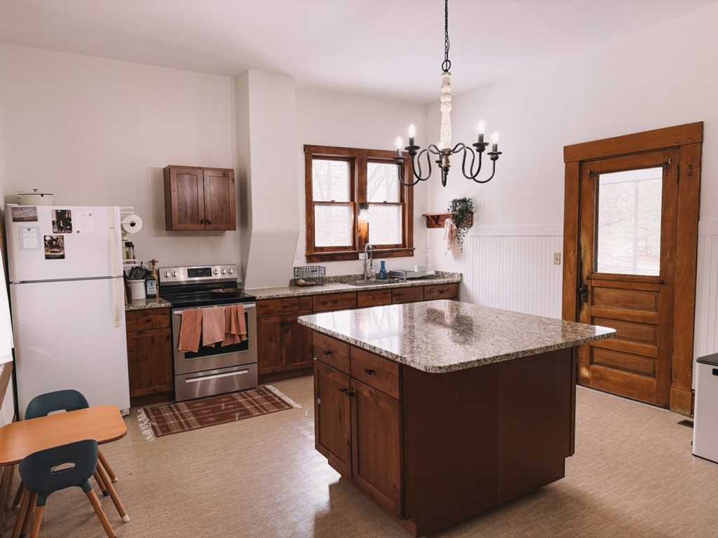 10048 Cunningham Rd #NA - Photo 2 of 8