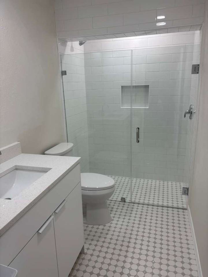 250 President St #B - Photo 3 of 16