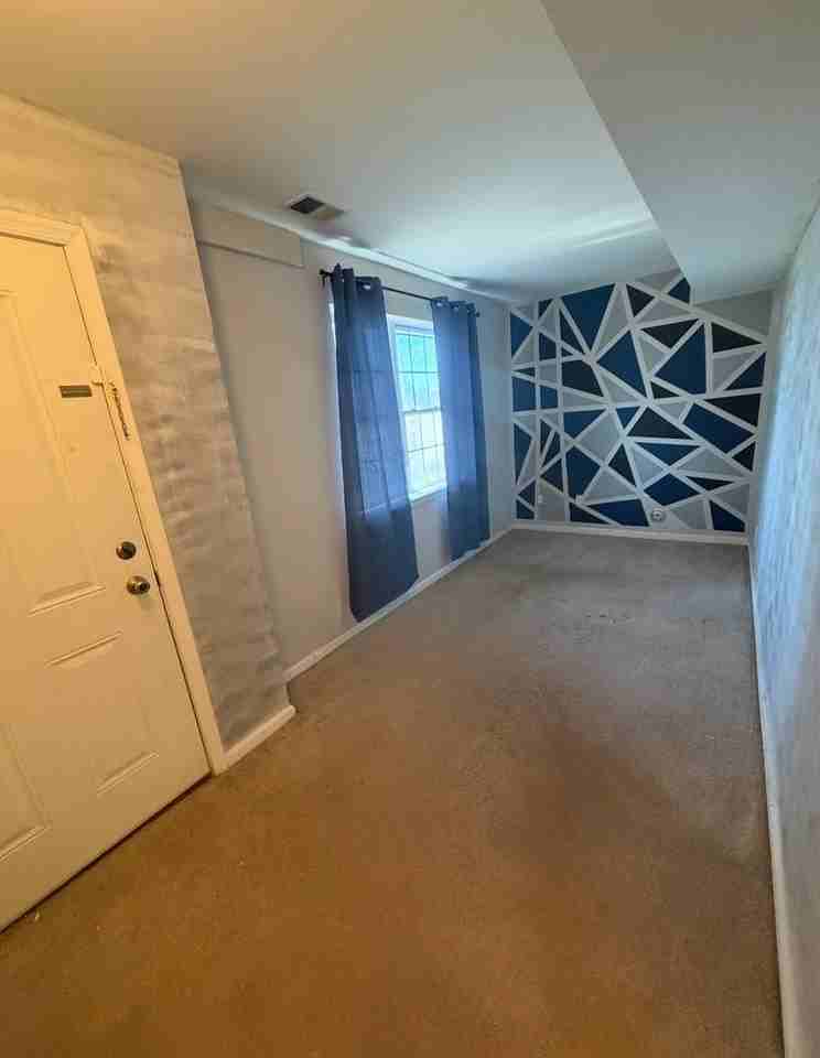 18 Alerica Ln #18 - Photo 7 of 16