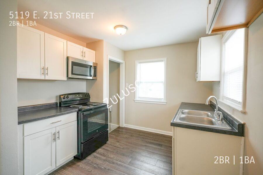 5119 E 21st St - Photo 4 of 18