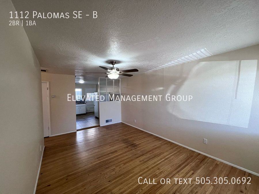 1112 Palomas Dr Se #B - Photo 4 of 22