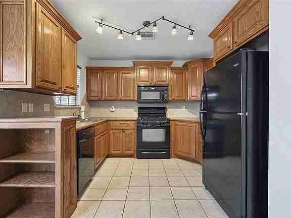 810 Kc Ct #NA - Photo 3 of 20