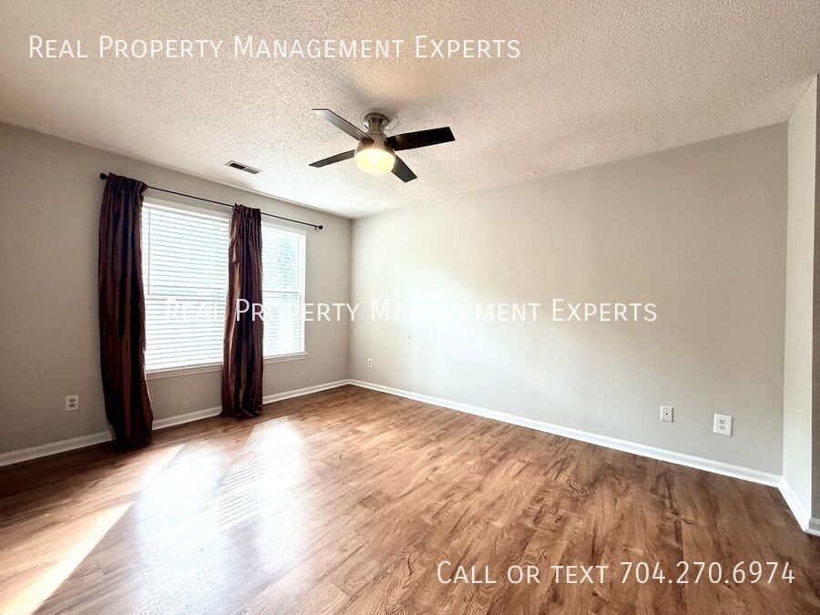 20119 Henderson Rd #J - Photo 7 of 22