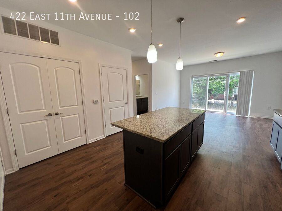 422 E 11th Ave #102 - Photo 4 of 12