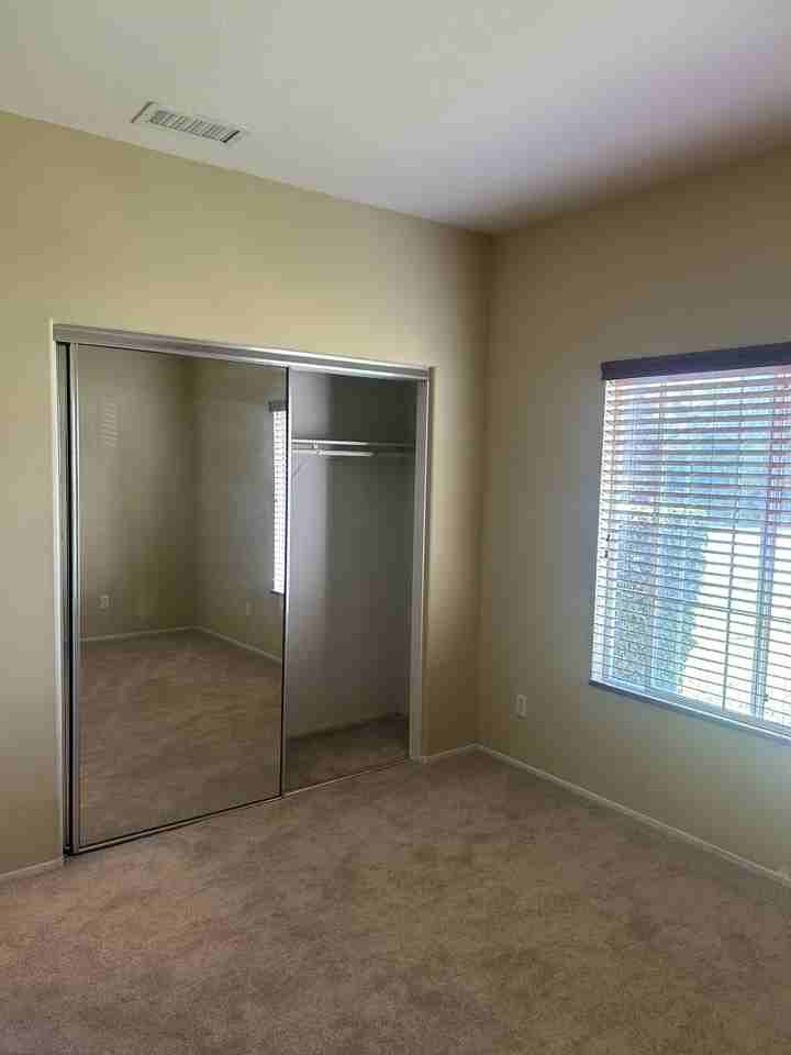 1000 Driftwood Cir #NA - Photo 2 of 6