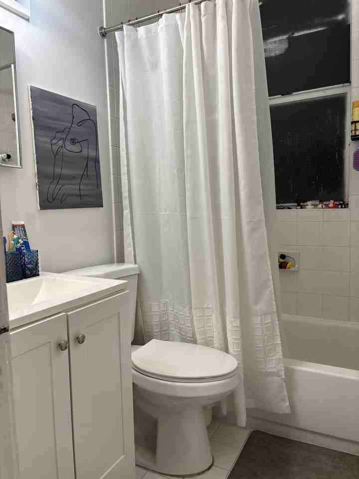 215 Calabria Ave #9 - Photo 7 of 11