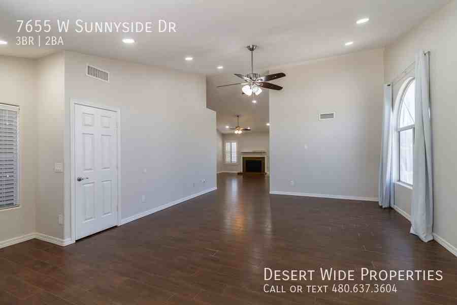 7655 W Sunnyside Dr - Photo 3 of 20