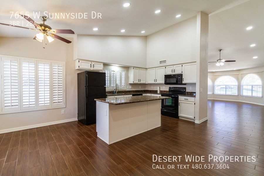 7655 W Sunnyside Dr - Photo 7 of 20