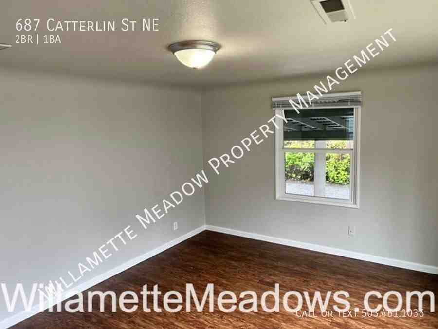 687 Catterlin St Ne - Photo 7 of 23