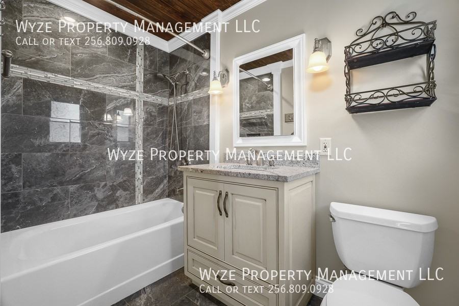 2105 Manassas Dr Sw - Photo 5 of 27