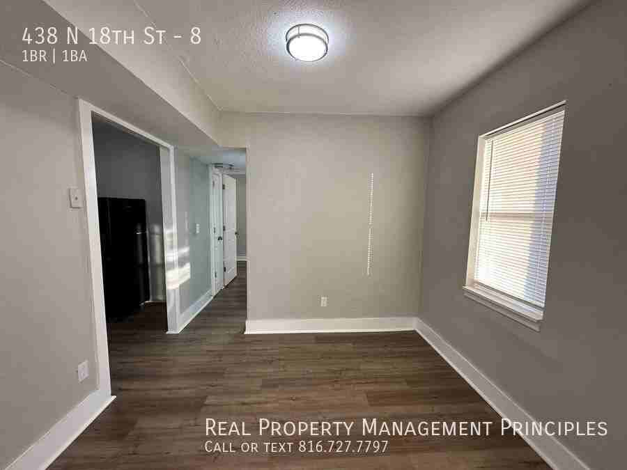 438 N 18th St #8 - Photo 4 of 8