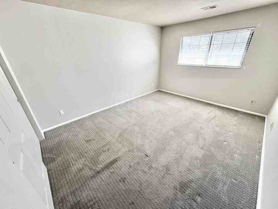 12642 E Warren Dr #A - Photo 7 of 18