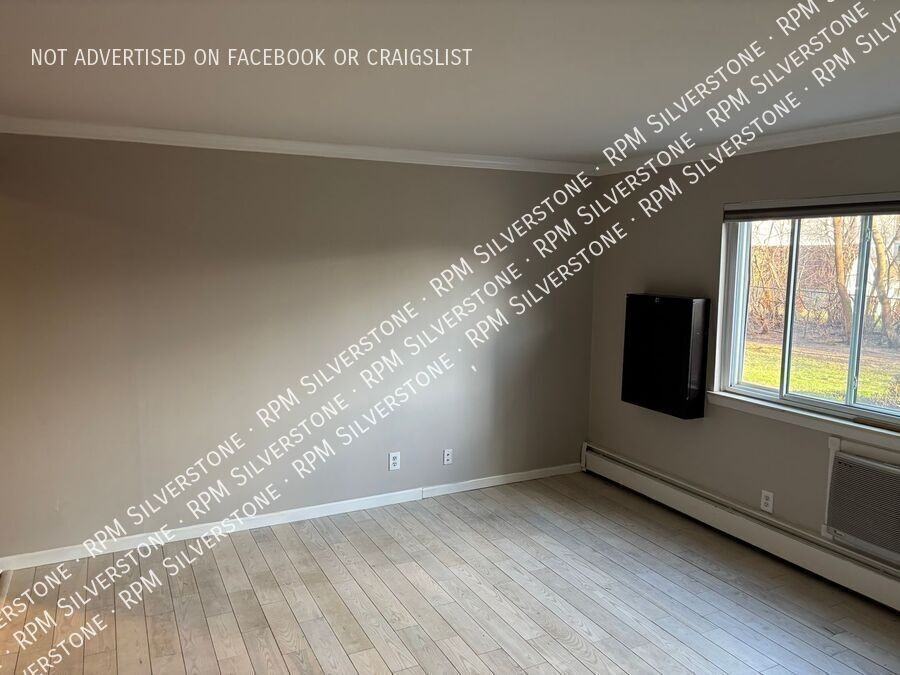 801 Plate St #103 - Photo 4 of 14