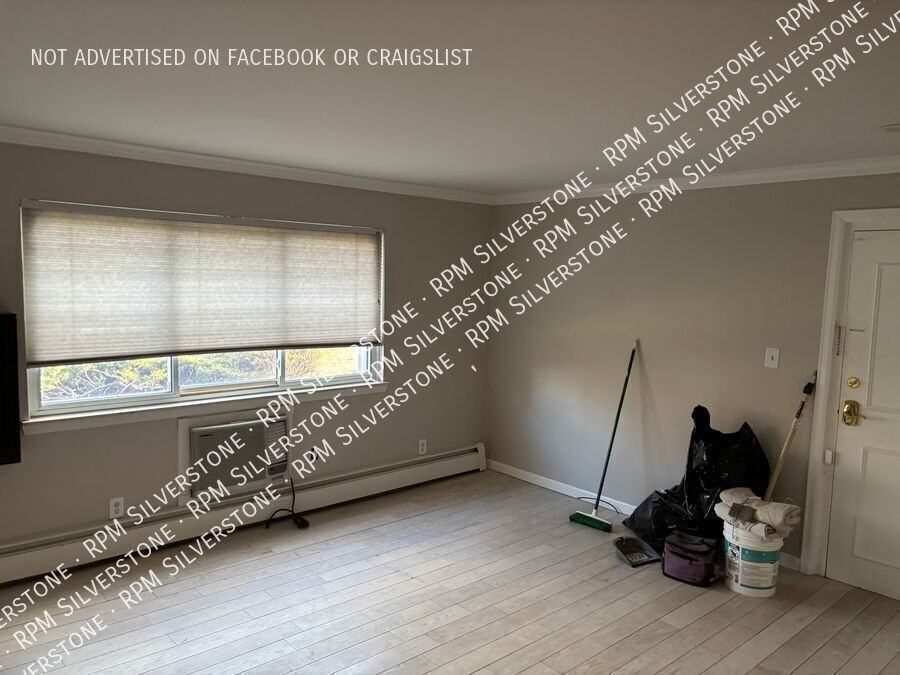 801 Plate St #103 - Photo 5 of 14