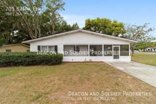 701 Bahia Cir - Photo 1 of 1