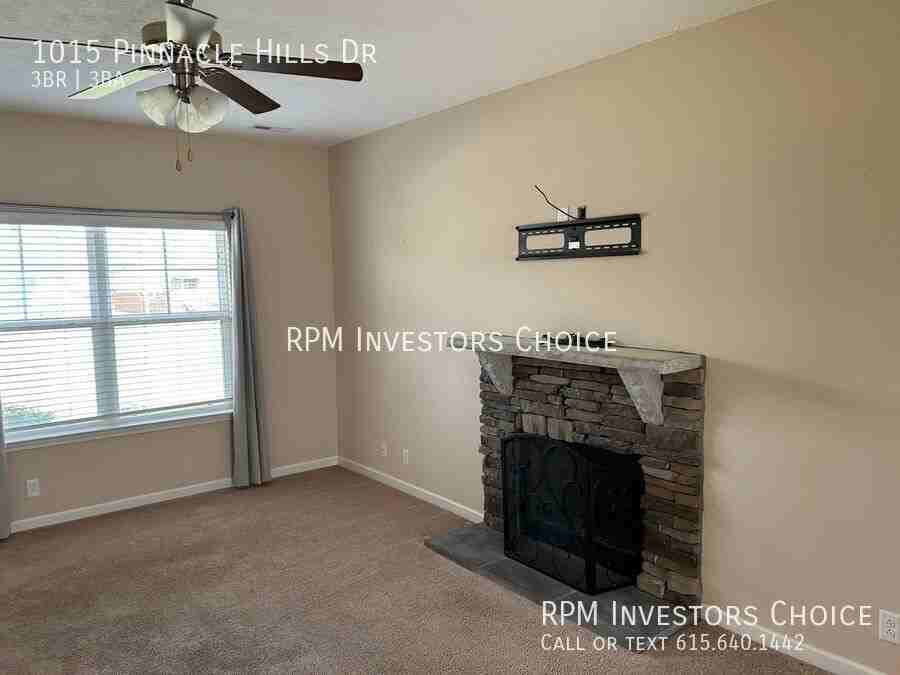 1015 Pinnacle Hills Dr - Photo 3 of 31