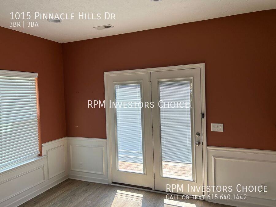 1015 Pinnacle Hills Dr - Photo 7 of 31