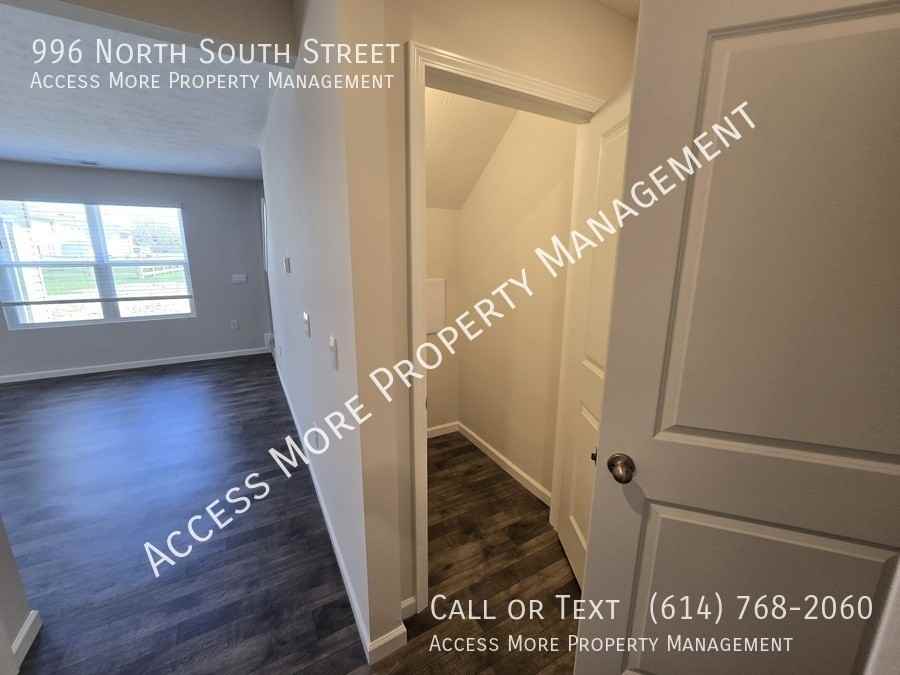 996 N South St - Photo 6 of 23