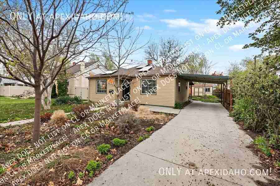 1711 S Leadville Ave - Photo 2 of 27