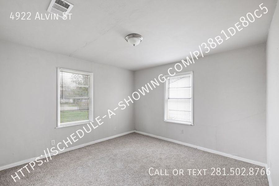 4922 Alvin St - Photo 6 of 10