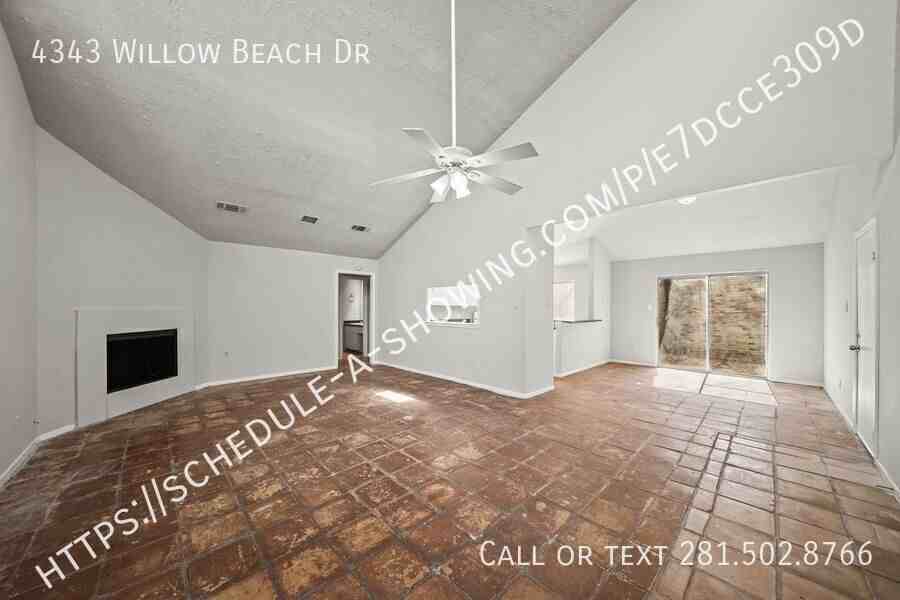 4343 Willow Beach Dr - Photo 2 of 10