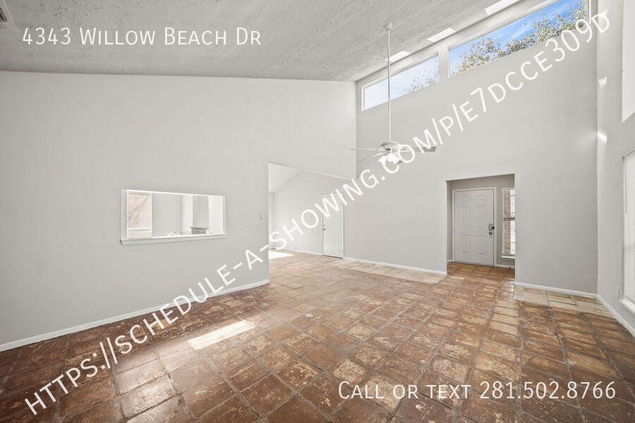 4343 Willow Beach Dr - Photo 5 of 10