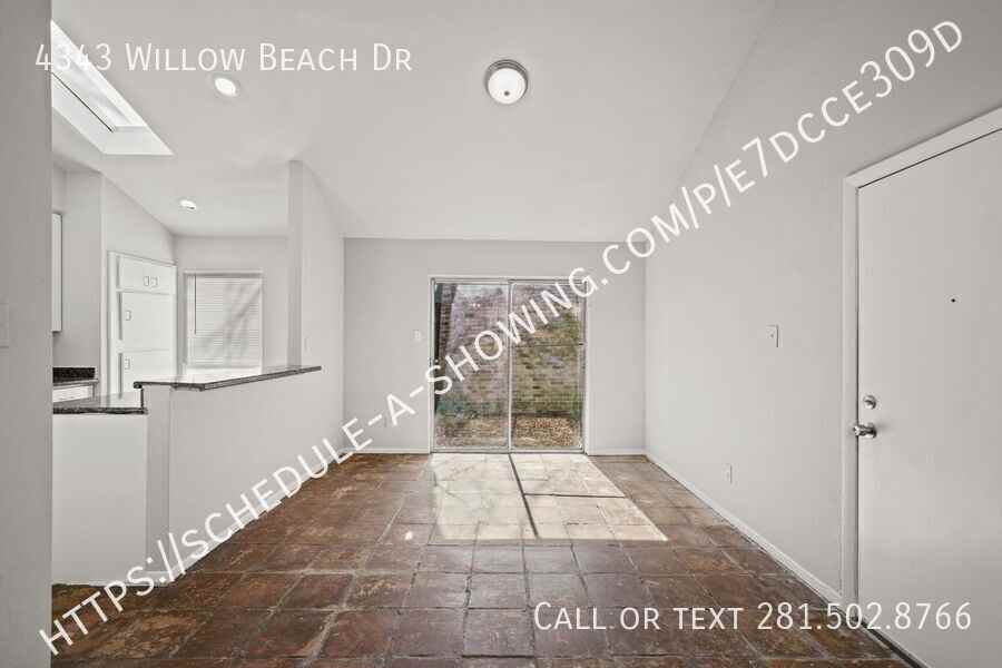 4343 Willow Beach Dr - Photo 7 of 10