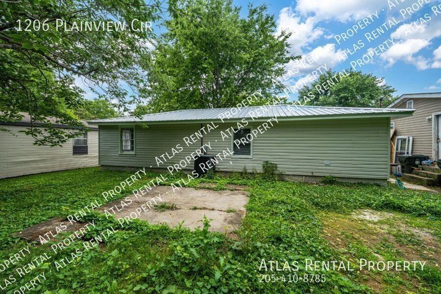 1206 Plainview Cir - Photo 4 of 17