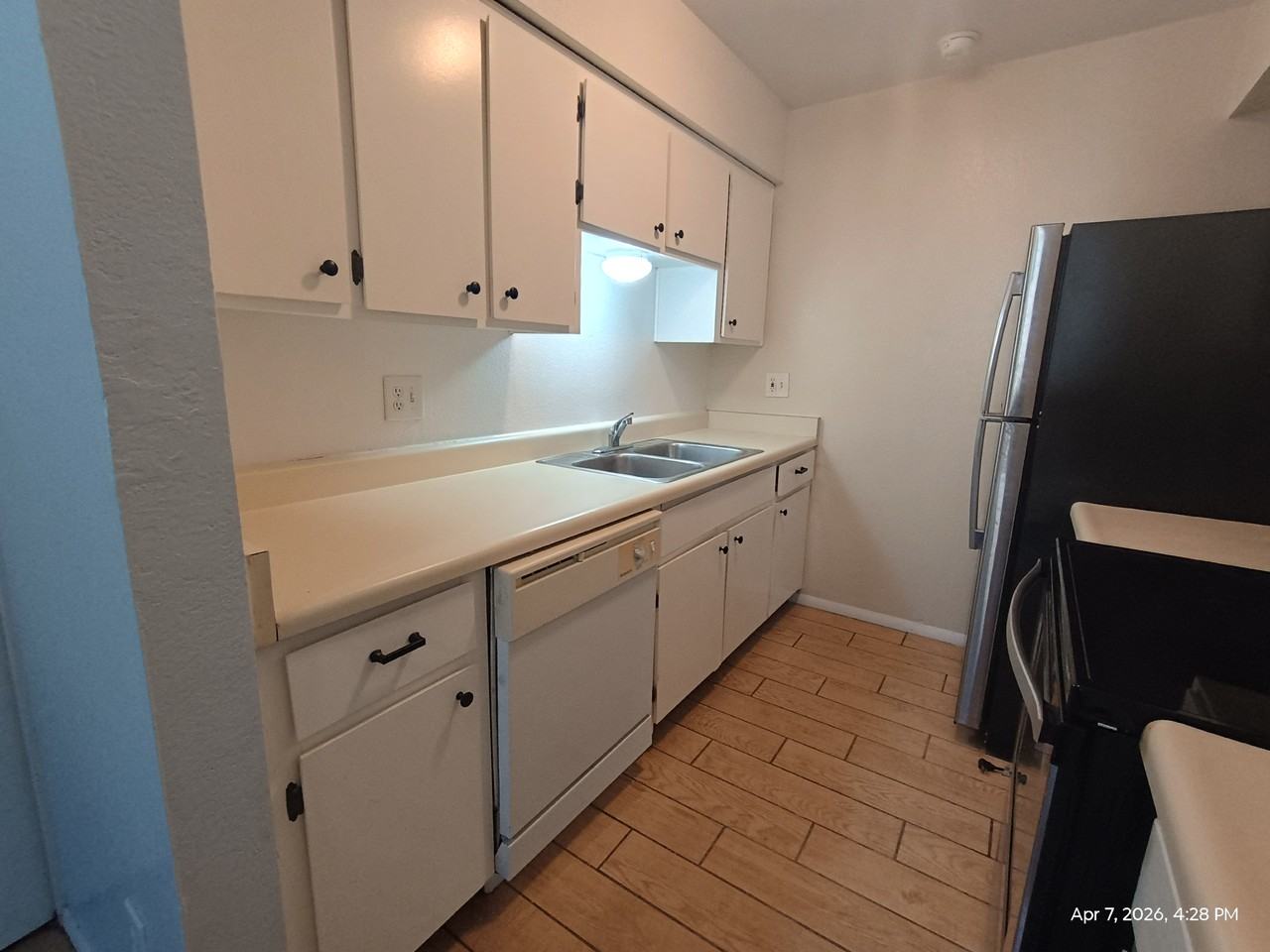 2713 N Salem #101 - Photo 6 of 15