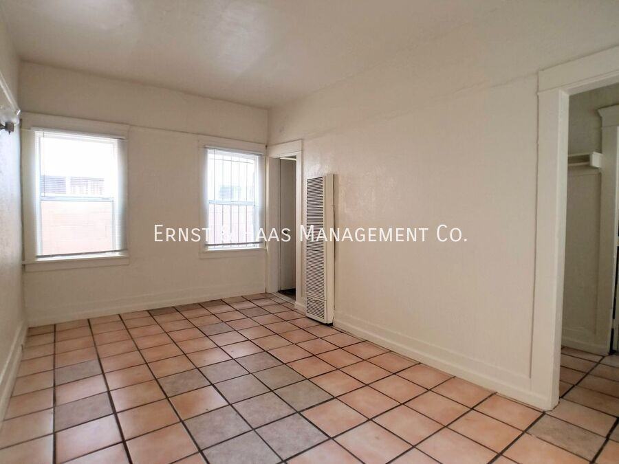 847 Cerritos Ave #06 - Photo 5 of 9