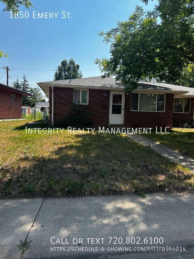 1850 Emery St - Photo 3 of 12