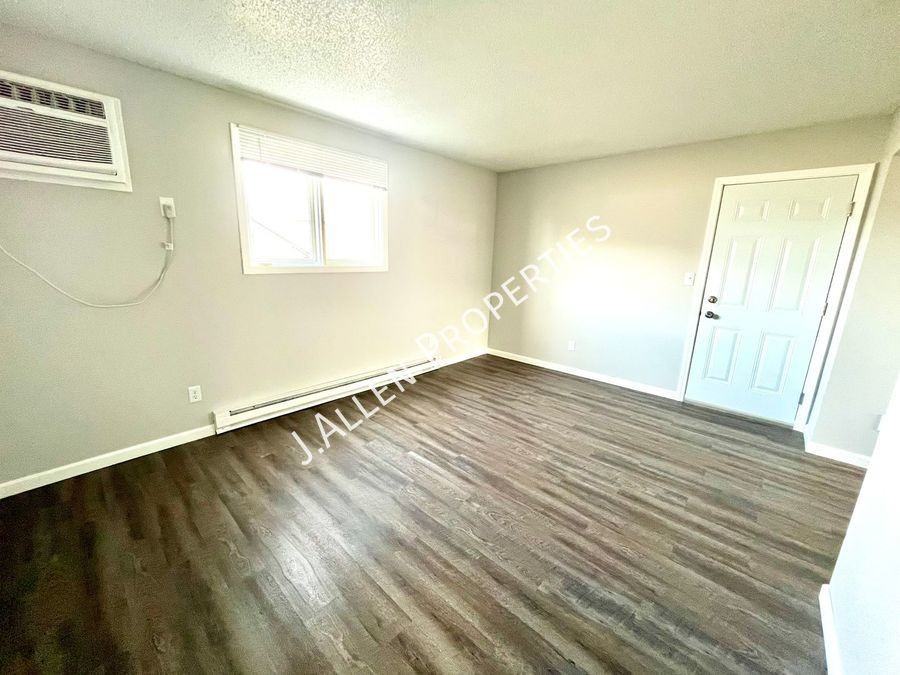 110 Gold Strike Dr #2 - Photo 2 of 4