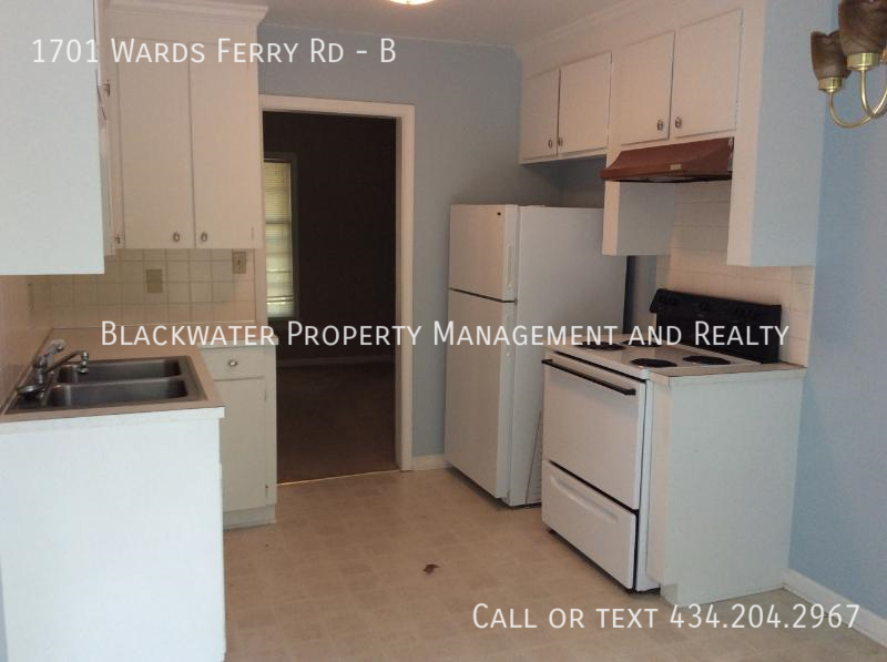 1701 Wards Ferry Rd #B - Photo 2 of 6