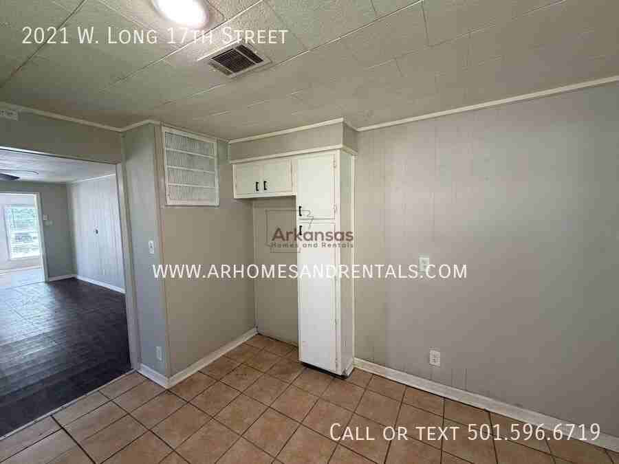 2021 W Long 17th St - Photo 7 of 15