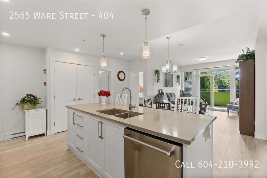 2565 Ware St #404 - Photo 4 of 21