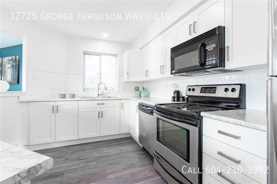 32725 George Ferguson Way #114 - Photo 3 of 11