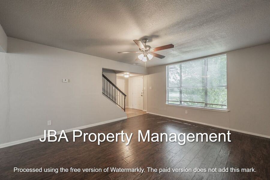 1761 Belshire Ct - Photo 2 of 34