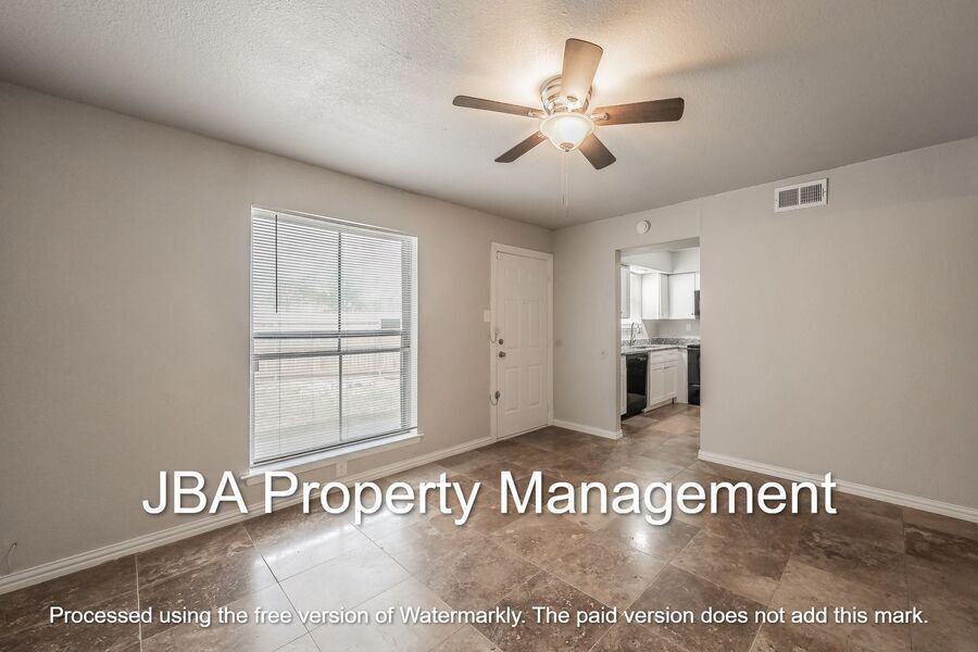 1761 Belshire Ct - Photo 5 of 34