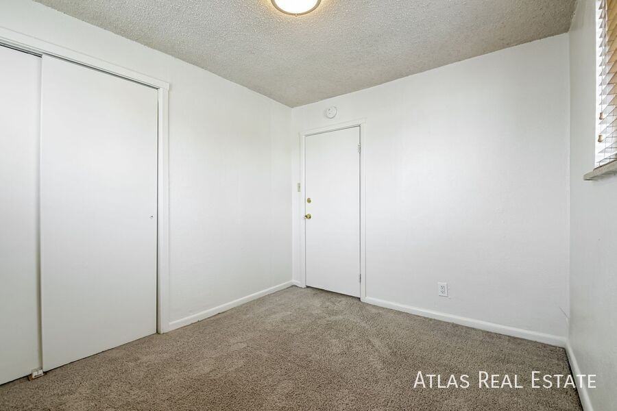 3970 Utica St - Photo 7 of 13