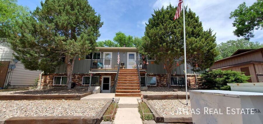 1014 Westmoreland Rd #1 - Photo 2 of 11