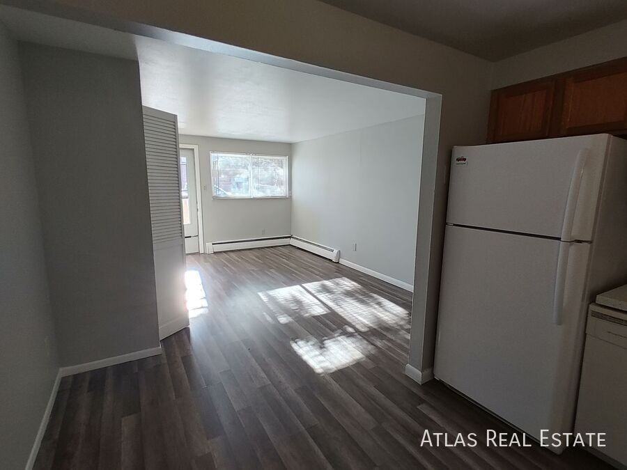 1014 Westmoreland Rd #1 - Photo 4 of 11