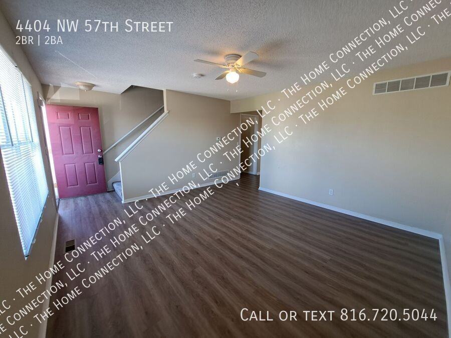 4404 Nw 57th St - Photo 2 of 25