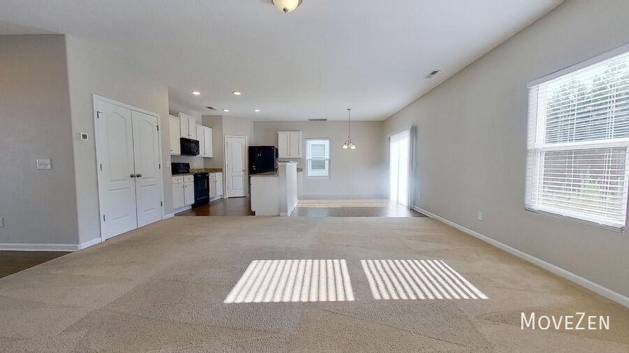 2736 Yurman Rd - Photo 2 of 24