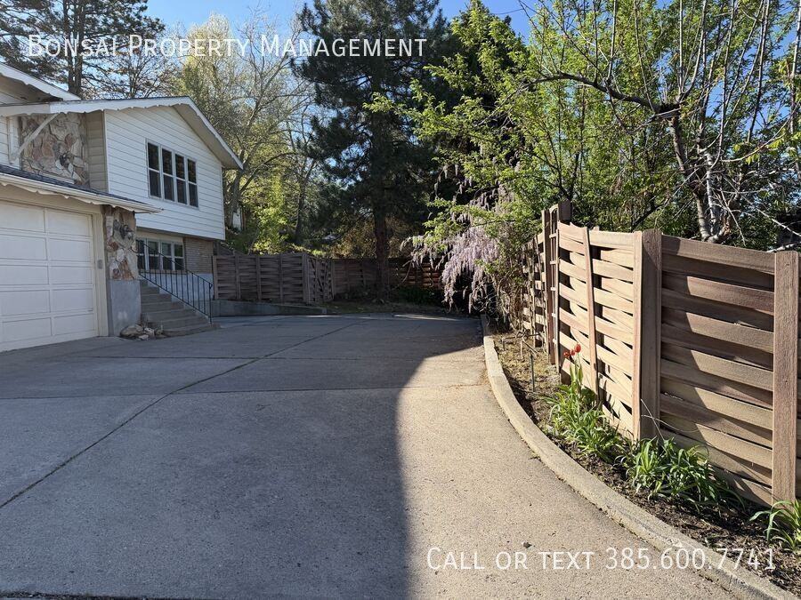 1189 S 200 E - Photo 3 of 41