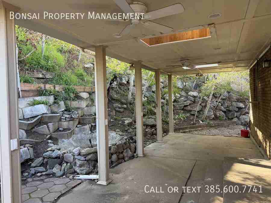 1189 S 200 E - Photo 5 of 41