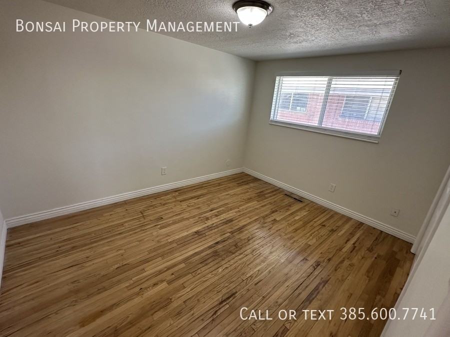 1336 S Cheyenne St #A - Photo 7 of 8