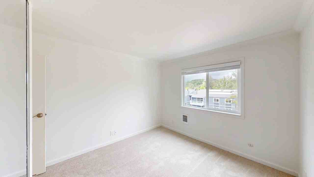 521 Alameda Del Prado #325 - Photo 7 of 14