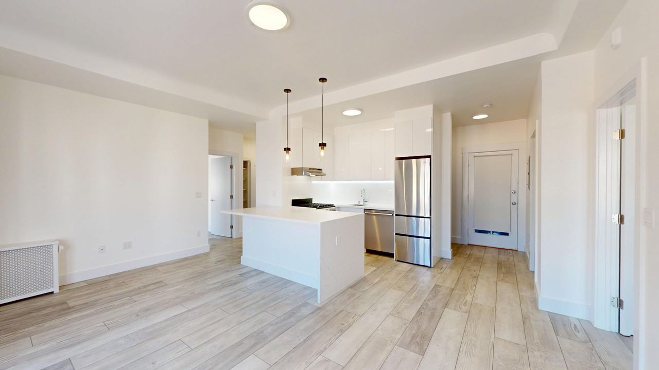 2355 Polk St #201 - Photo 2 of 21